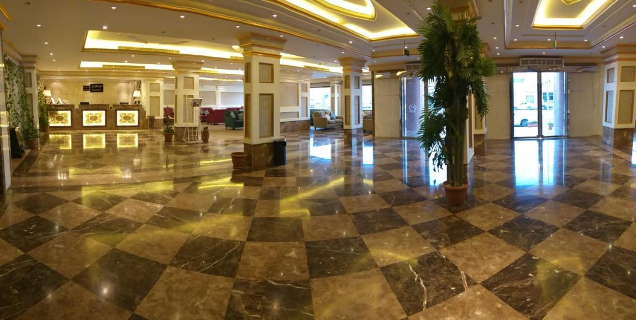 Qasr Al Khalij Hotel ริยาดห์ ภายนอก รูปภาพ